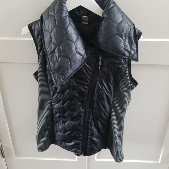 mondetta down vest